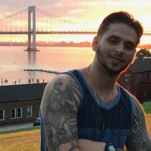 Meet your Posher, Mitchell